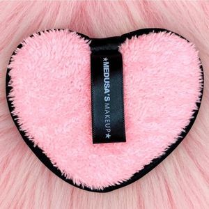 🌟Medusa Makeup Rainbow Heart Makeup Remover Towel NWT